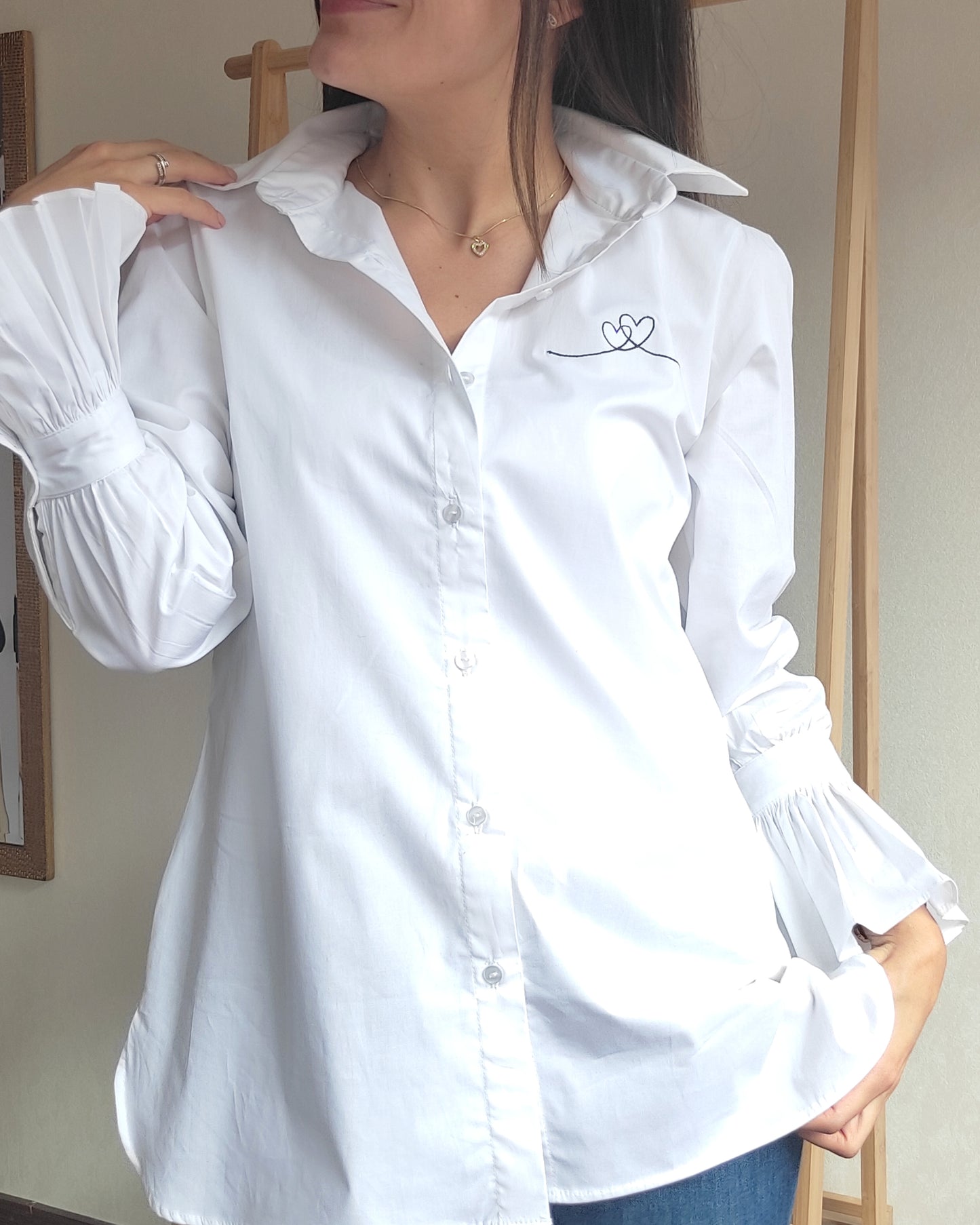 CAMISA ATENAS BORDADA
