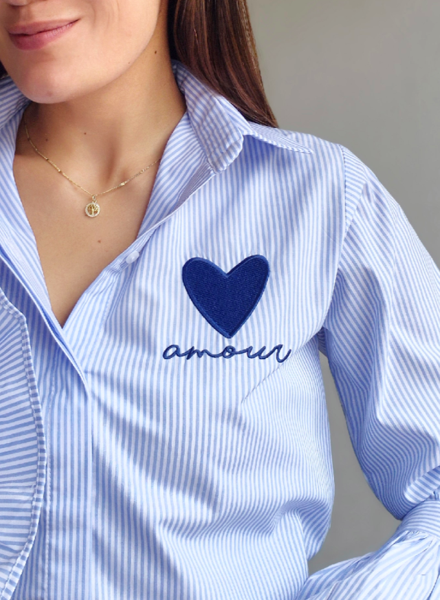 CAMISA BORDADA AMOUR