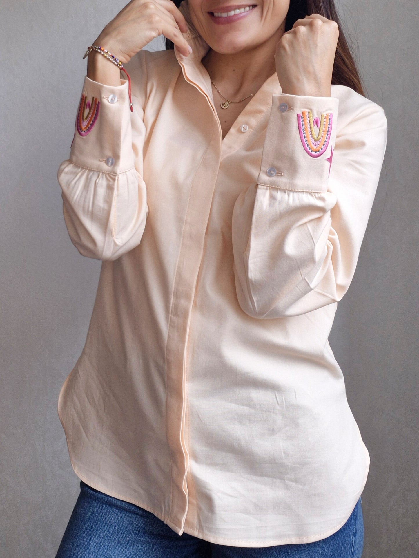 CAMISA BORDADA MAGIA