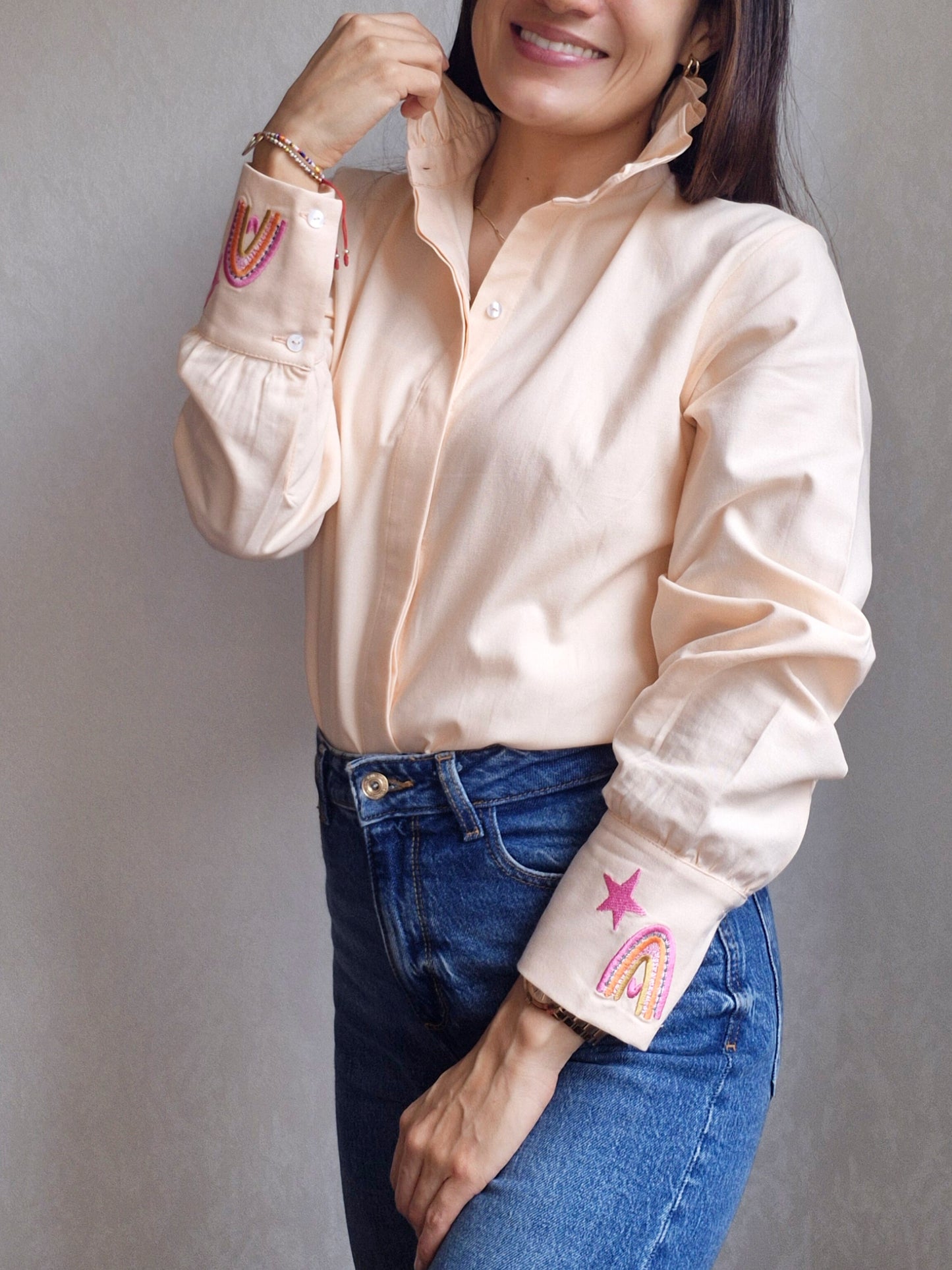 CAMISA BORDADA MAGIA