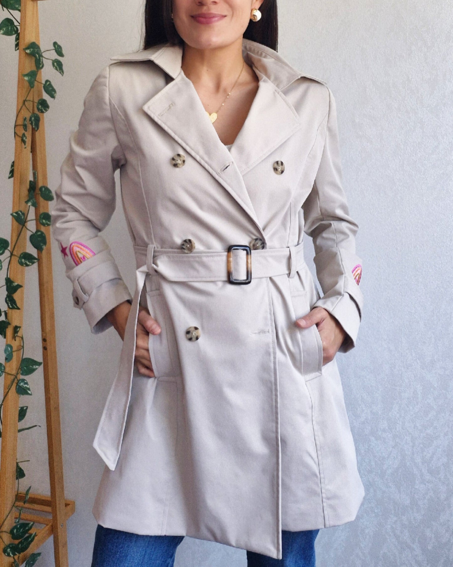 GABARDINA BORDADA