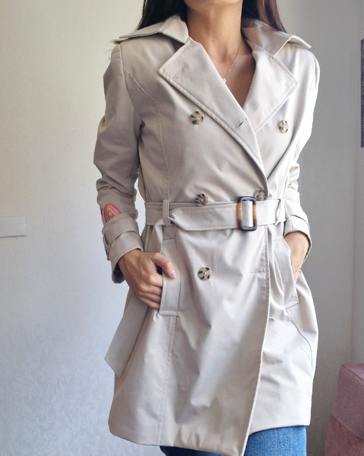 GABARDINA BORDADA
